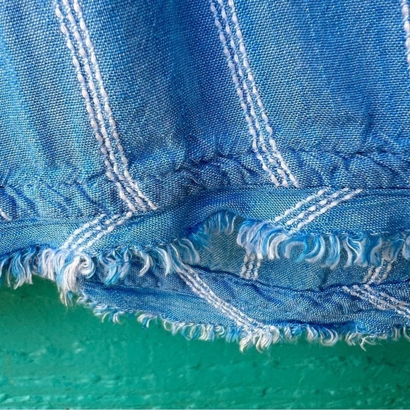 FREE PEOPLE BOHO FLOWY SKY BLUE AND WHITE STRIPED BALLOON SLEEVES TOP SI… - Picture 9 of 10